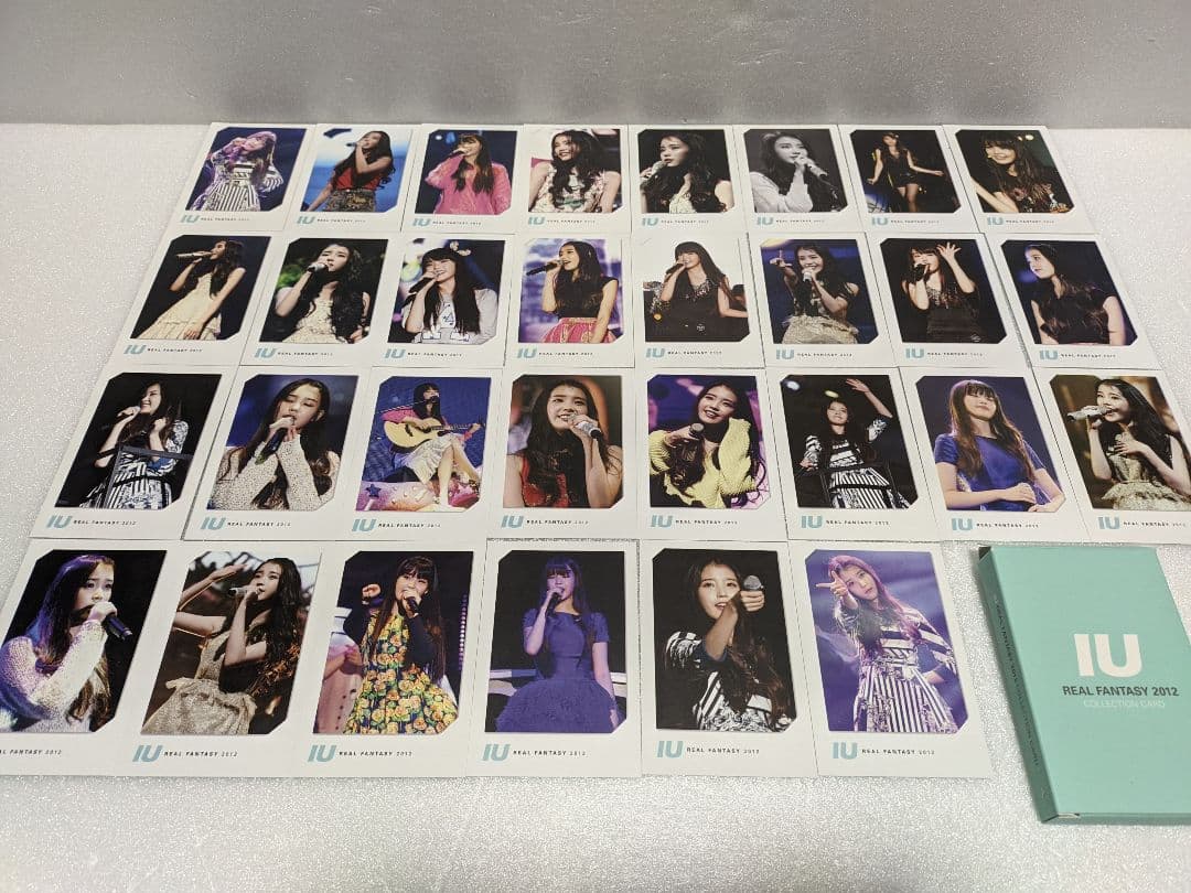 IU REAL FANTASY 2012 SPECIAL DVD 写真集&カード