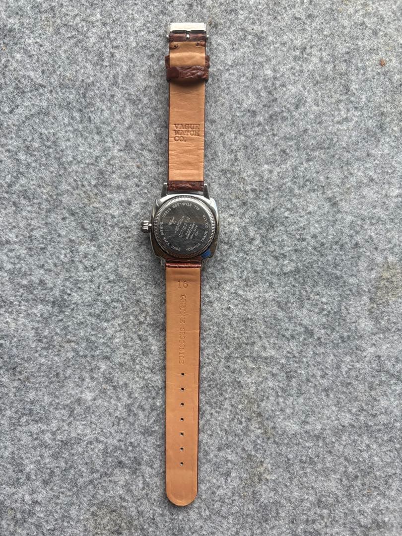 VAGUE WATCHES CO. coussin クロコベルト　メンズ
