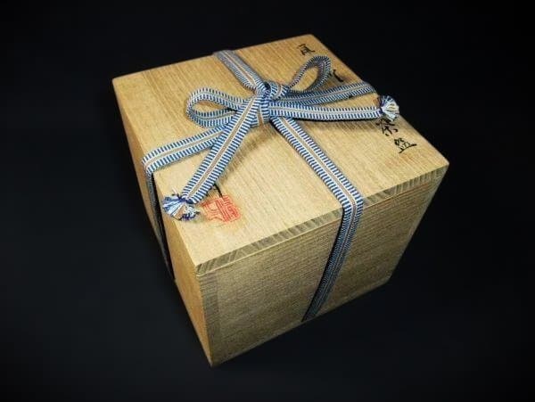 竹村脩 鼠志野 くろがね窯 銘「脩」志野茶碗 共布 共箱 - メルカリ