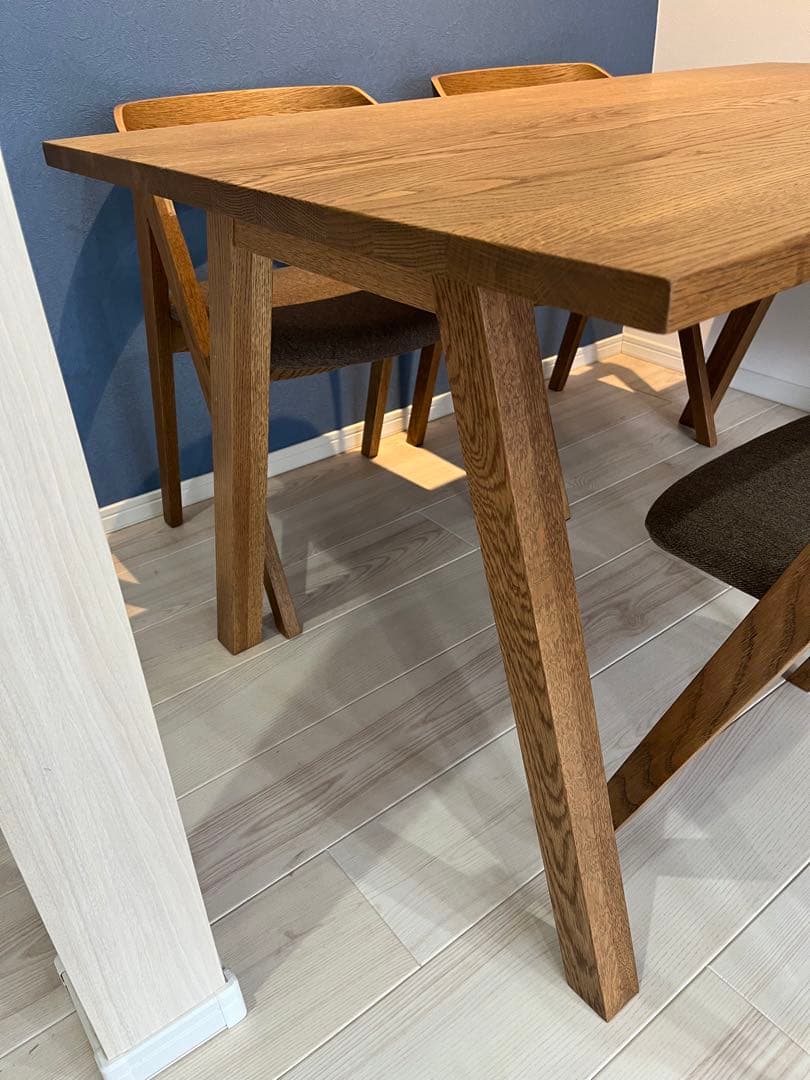unico(ウニコ)エレムト　ダイニングテーブル、チェア4脚　直接取引可能!
