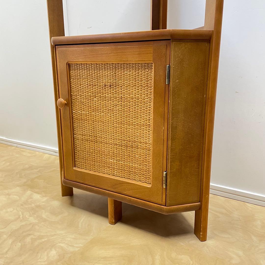 カリモク 三角コーナー ラック 棚 キャビネット 電話台 ビンテージ 籐