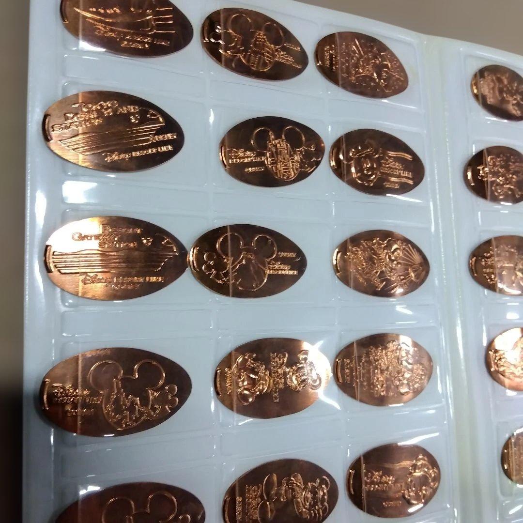 ディズニースーベニアメダルセット46枚セット - メルカリ