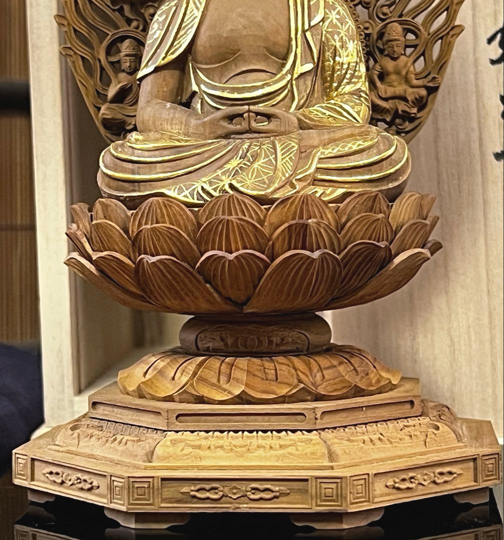 仏教美術 時代 白檀 阿弥陀如来像 飛天光背H22.5㎝ 2寸 仏像 共箱