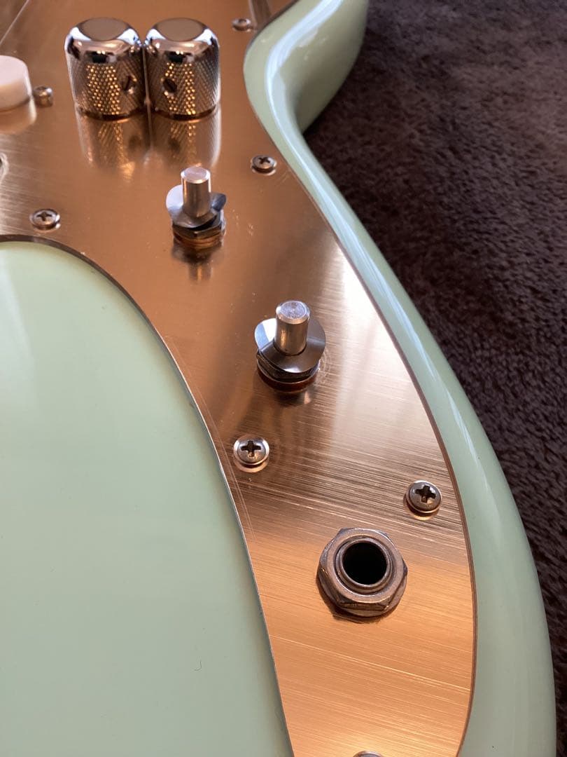 フェンダー　メキシコ　デュオソニック　ギター　グリーン