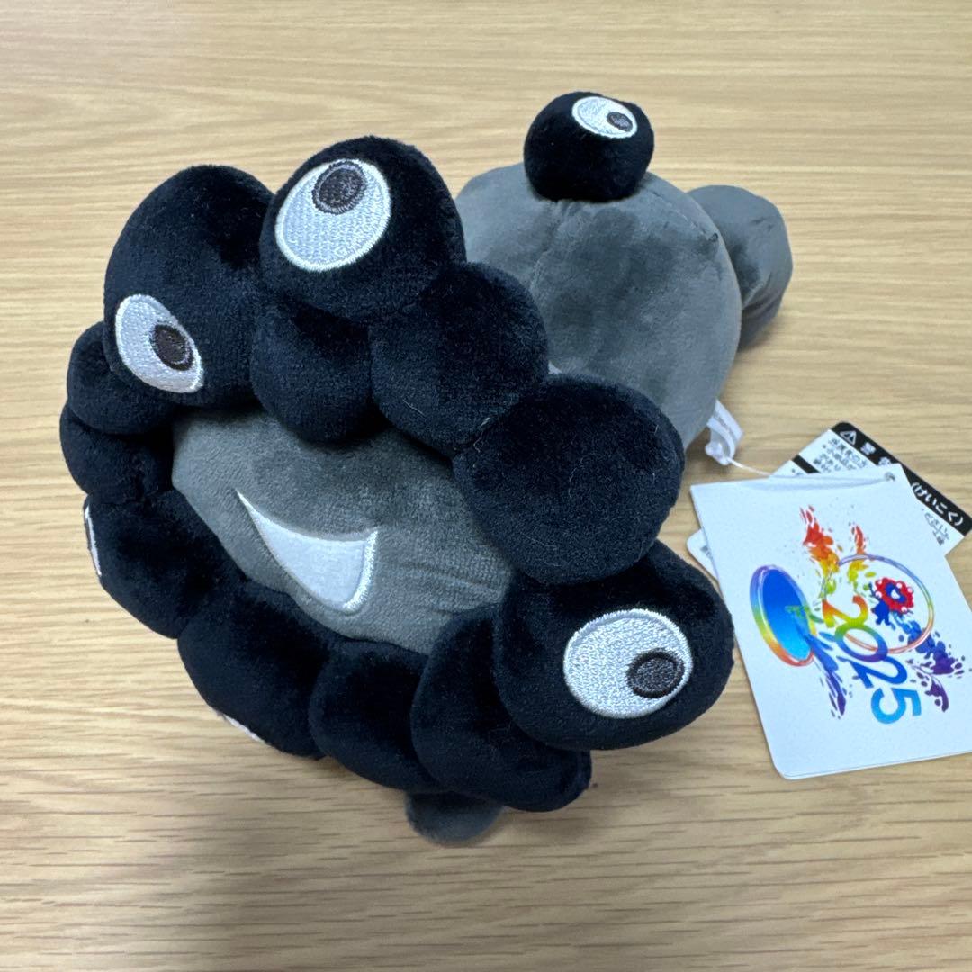 新品未使用タグ付き☆関西万博 黒ミャクミャク 這型ぬいぐるみ