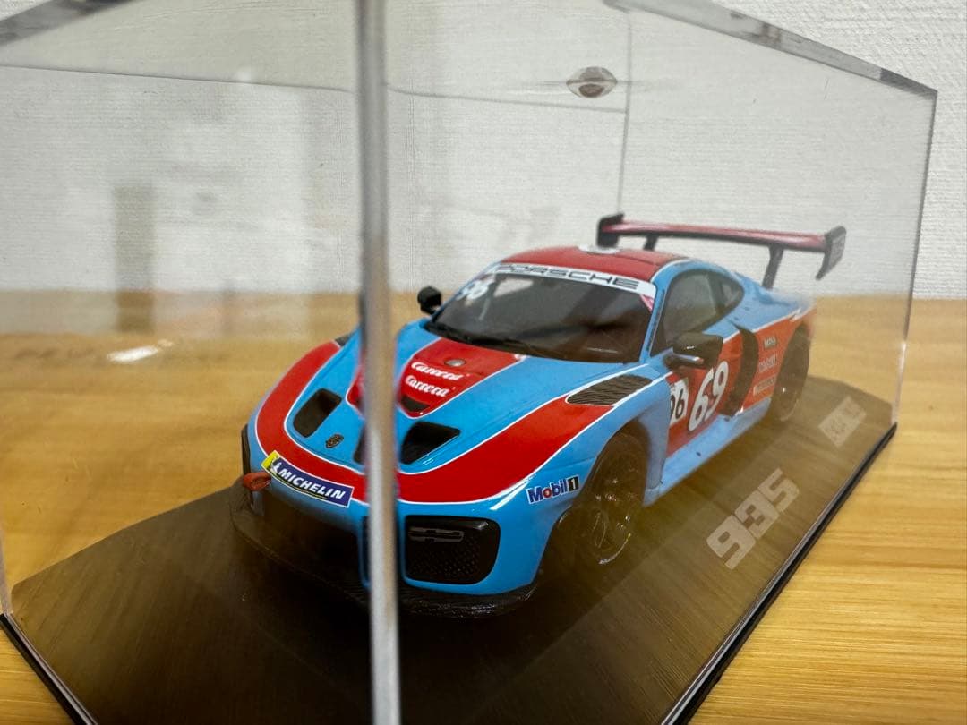 【MINICHAMPS】限定1500台 Porsche 935 #69