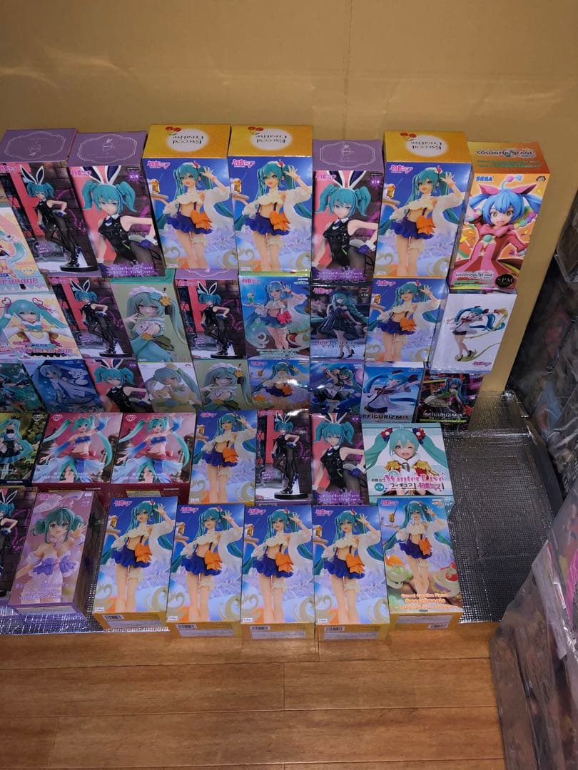 初音ミク　フィギュア　バニー　トロピカル　抹茶　アリス　アラビアン　50個