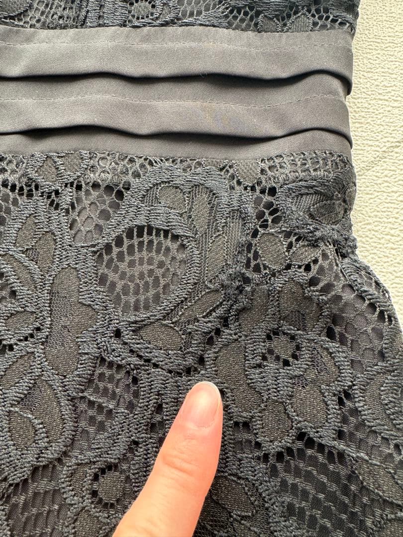 Lejaレースビッグカラー花柄刺繍ウエストマークロングフレアドレスワンピース　黒