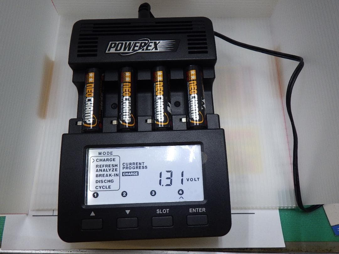 POWEREX MH-C9000充電器　アダプター付き