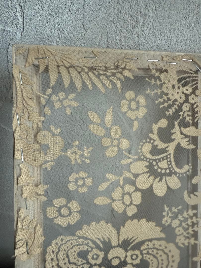 フランスアンティーク二つ折りフレーム レース花柄