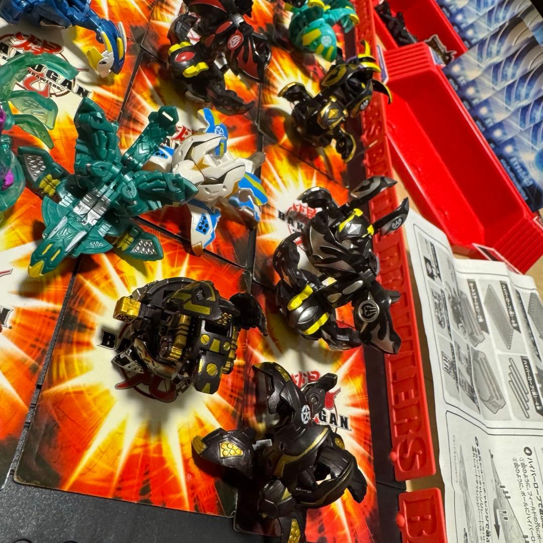 爆丸　スタジアム　本体34体　説明書付