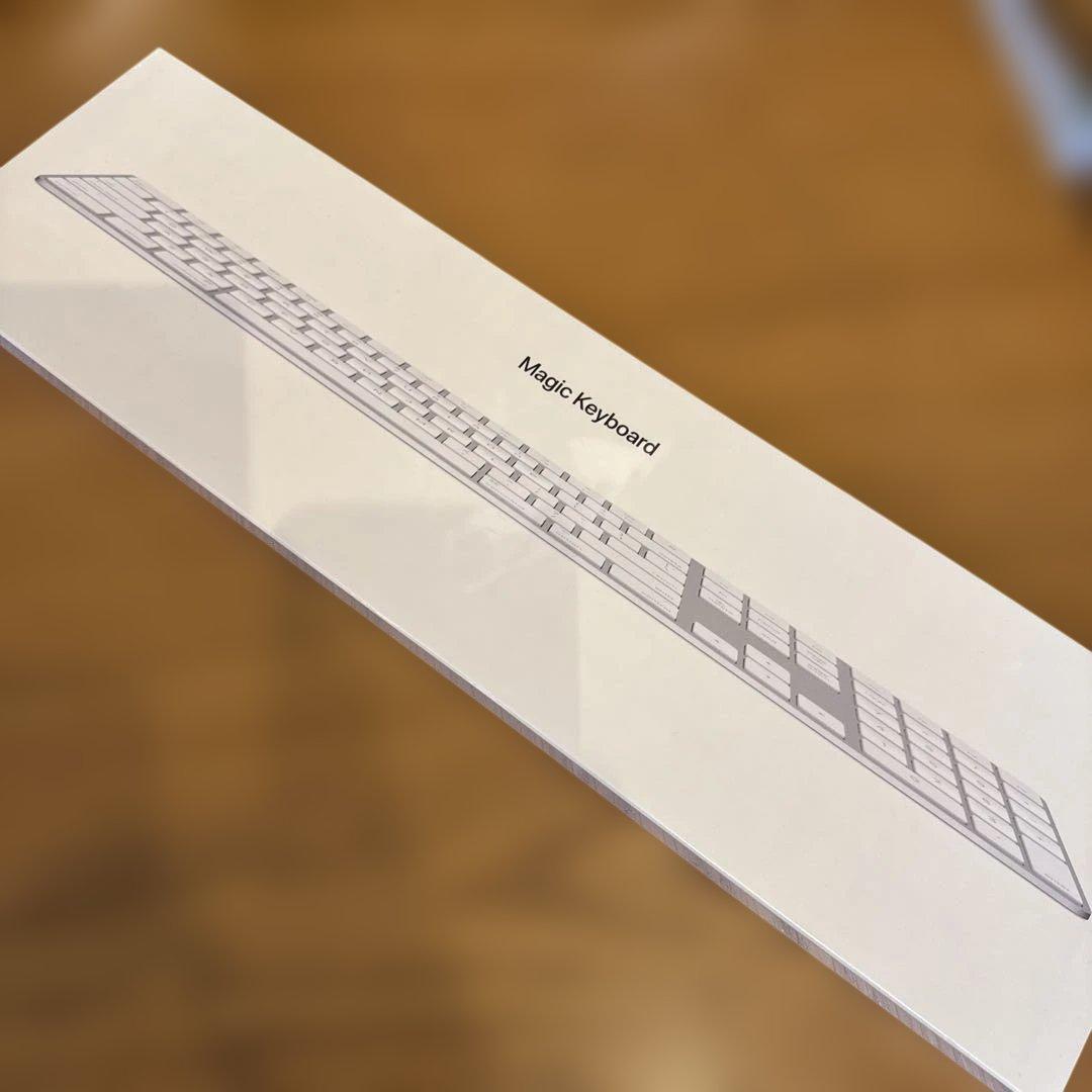 未使用品 Apple Magic Keyboard テンキー付 MQ052J/A 中古】Apple アップル 純正 Magic Keyboard（テンキー付き）マジック