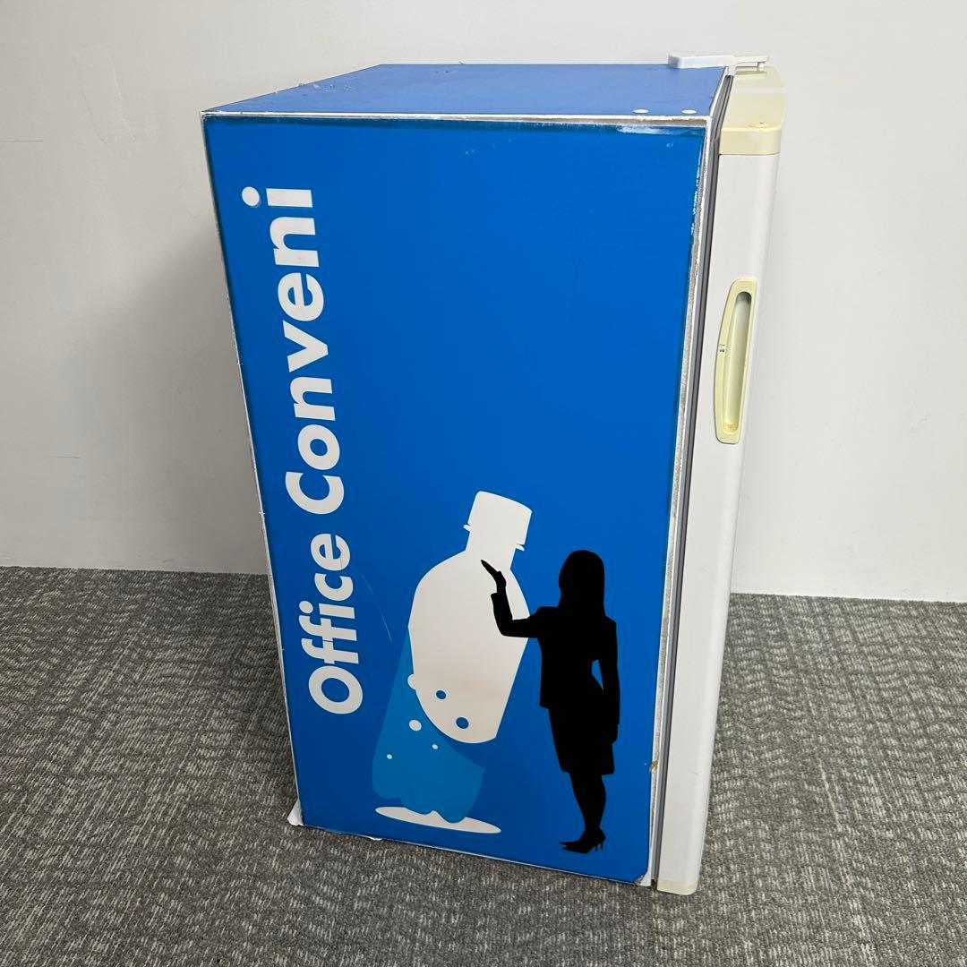 A.業務用 冷蔵ショーケース オフィスコンビニ XW-105 左右開き 小型