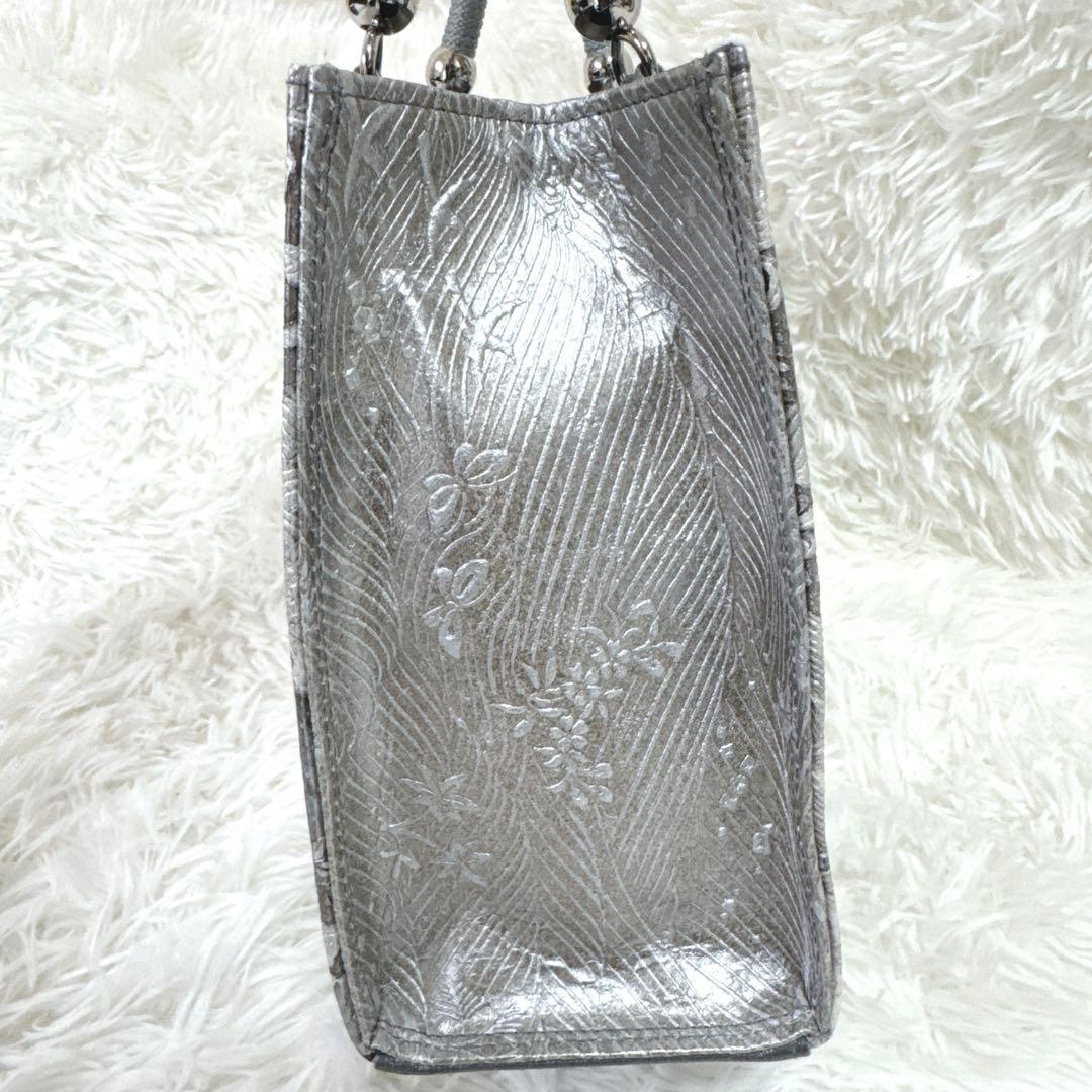 ◆エリス◆シルバー　和柄　和装　高級ハンドバッグ