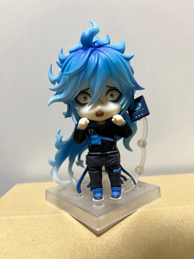 ツイステッドワンダーランド イデアシュラウドねんどろいど フィギュア