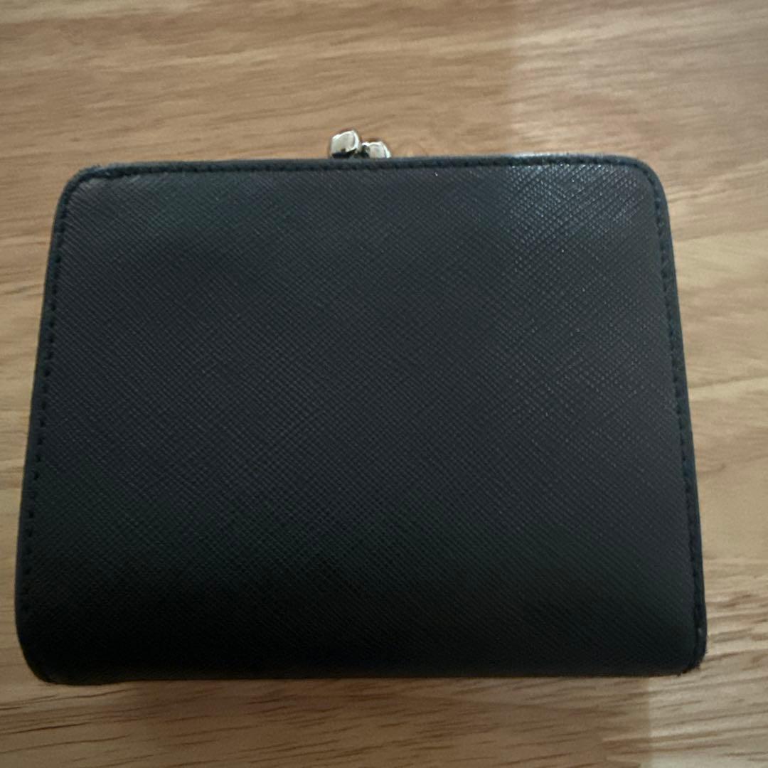 Vivienne Westwoodヴィヴィアンウエストウッド黒二つ折り財布 ロゴ