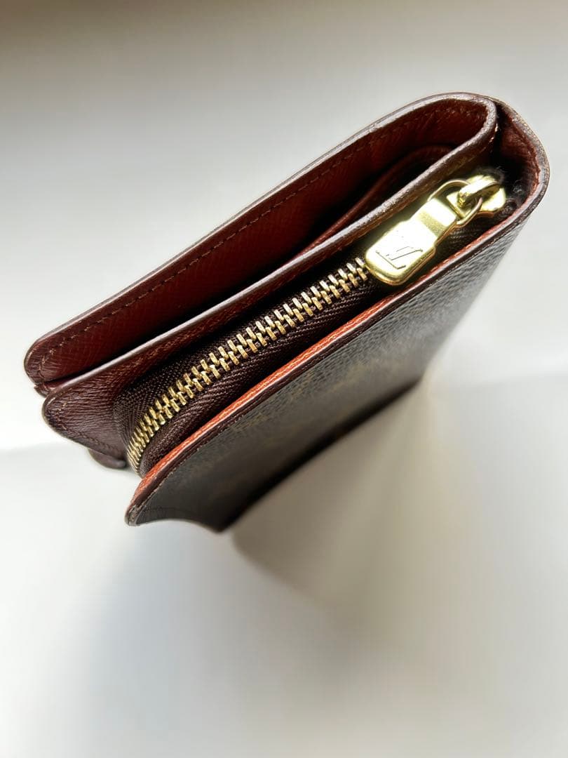 ✨【ルイヴィトン】　廃盤⭐️二つ折り財布 モノグラム　コンパクトジップ