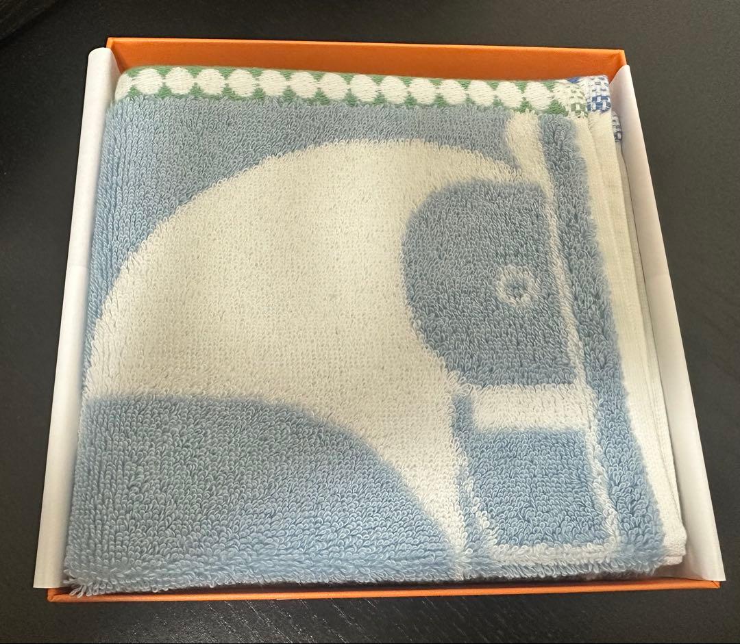 新品未使用　エルメス　カレ・タオル 《アニモー・ブロック》