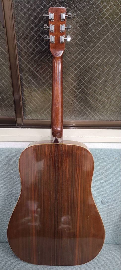 Yamaki Deluxe Folkアコースティックギター