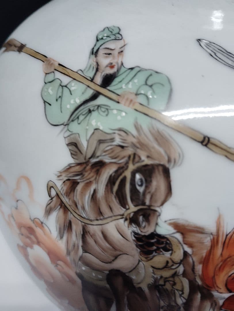 中国 景徳鎮 粉彩 三国志人物図 天球瓶