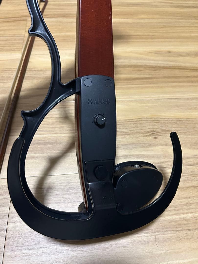 【美品】YAMAHA YSV104S サイレントバイオリンセット