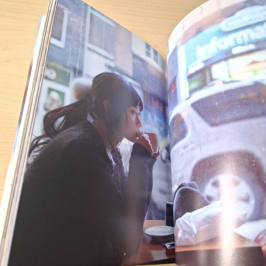 石原さとみフォトブック moi －モア－ サイン本 - メルカリ