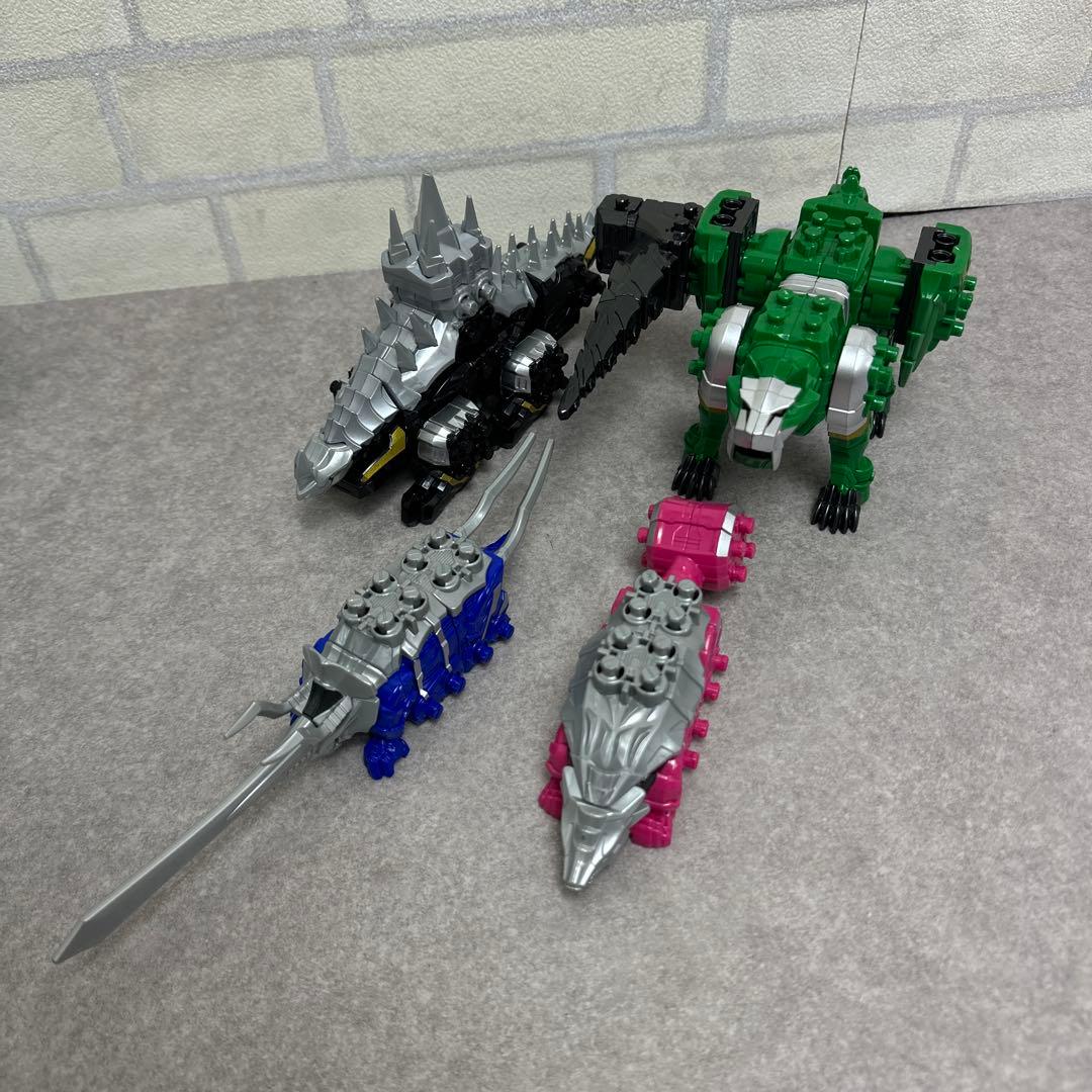 騎士竜戦隊リュウソウジャー キシリュウオー DXヨクリュウオー ファイブナイツ