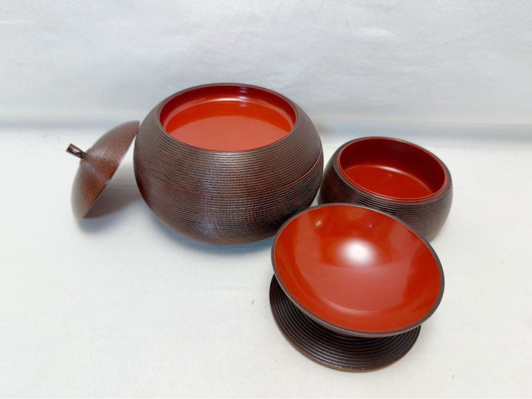 ほぼ未使用 茶道具 欅 天然木製 溜塗 千筋四段 千成瓢箪形 重箱 弁当 網