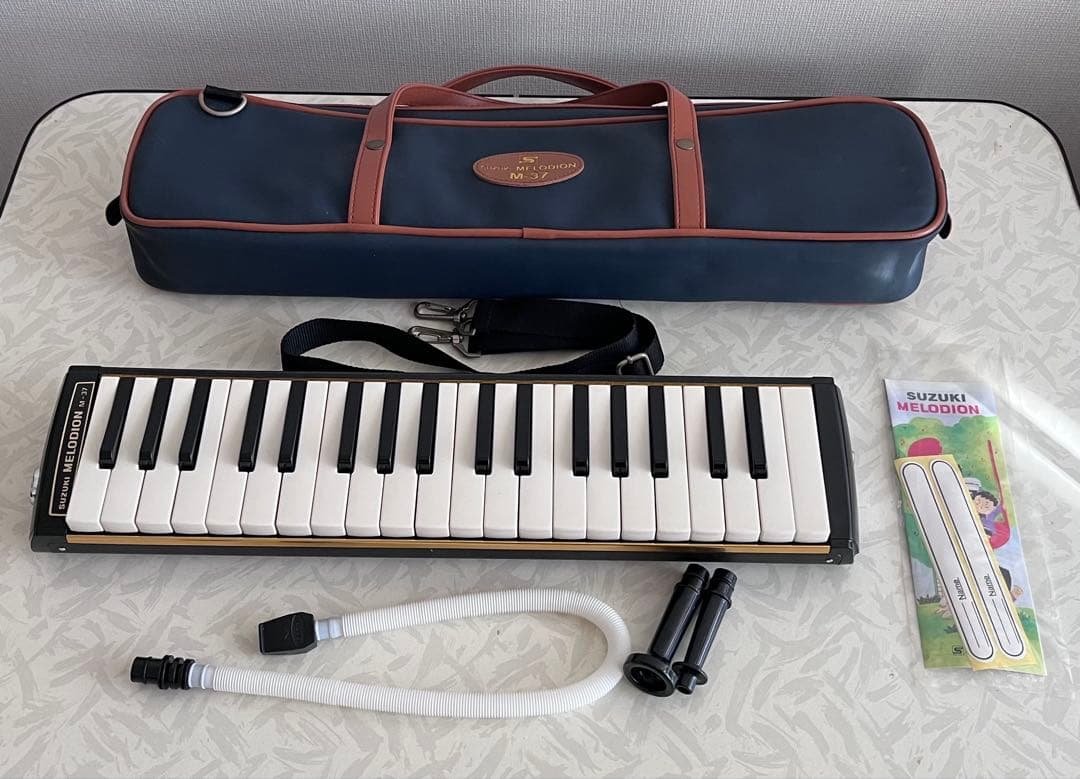 SUZUKI メロディオン M-37 ケース付き - メルカリ