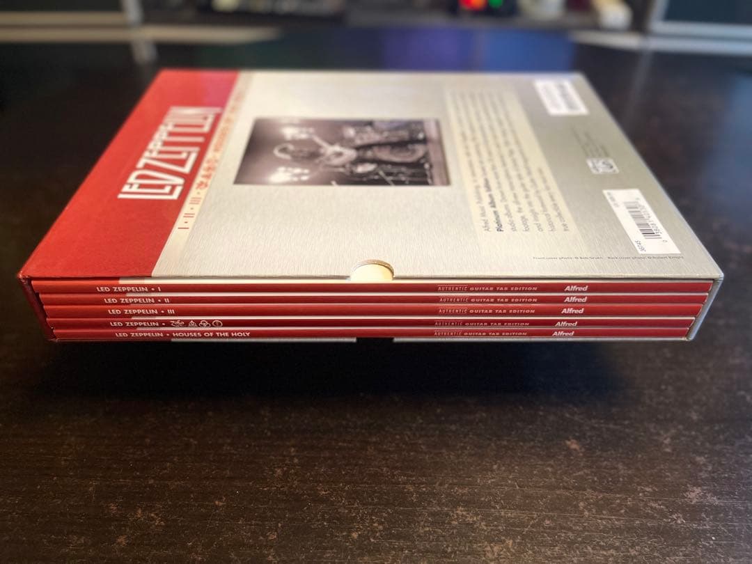 ギター LED ZEPPELIN Guitar TAB Box Set