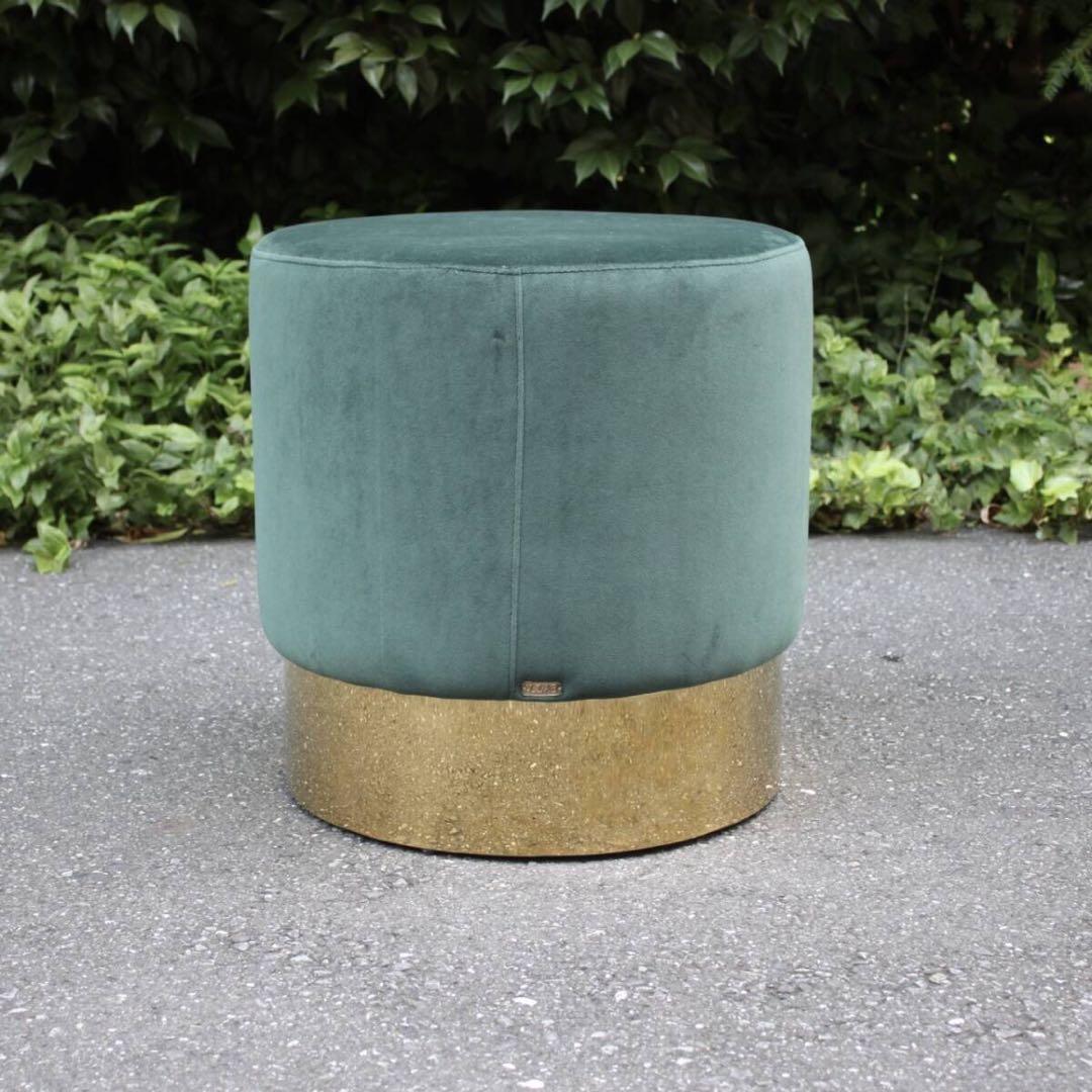 ELLA エラ ベロアスツール オットマン SHARK ATTACK オランダ