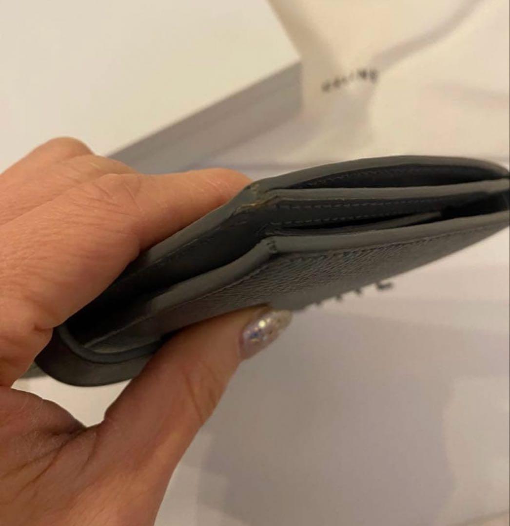 セリーヌグレー レザー 二つ折り財布