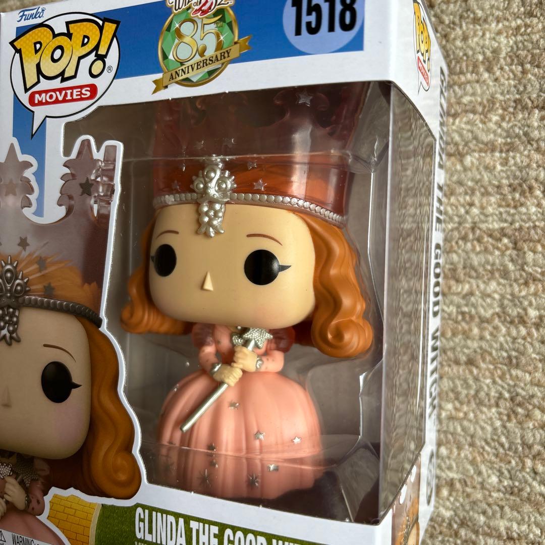 新品FUNKO POP オズの魔法使い グリンダ フィギュア 1518 イギリス