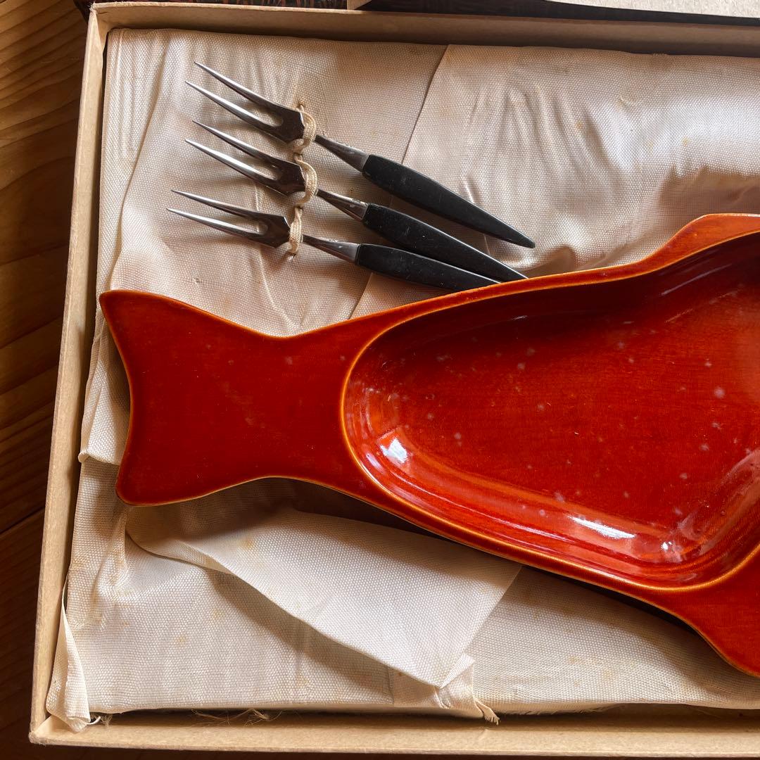 飛騨春慶　漆器 魚型皿 フォーク付き