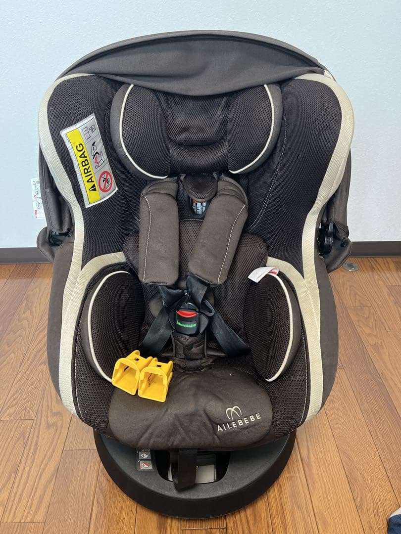【極美品】エールベベ クルット3i グランス チャイルドシート BF851