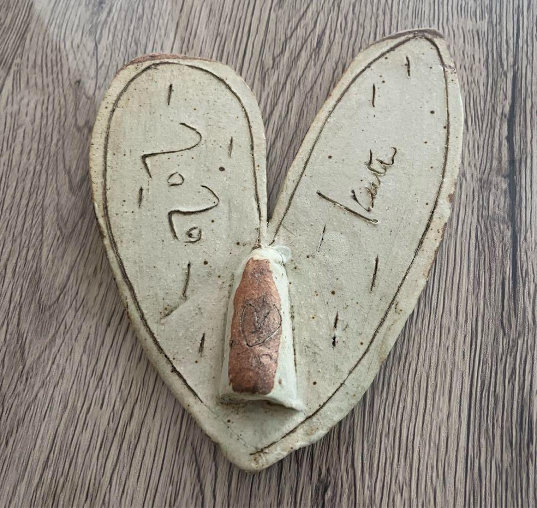 【2020年】ケイトポムフレット ハート型　陶板