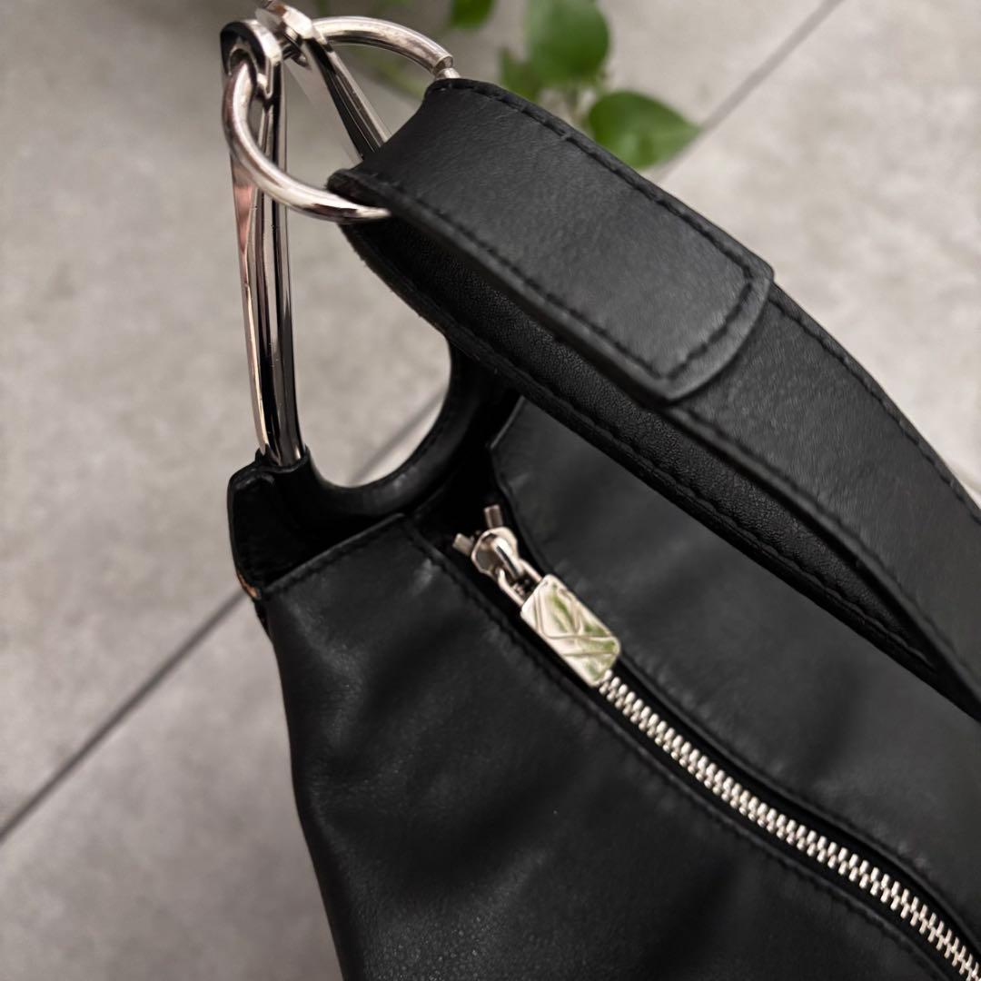 レア　FURLA レザー　ショルダーバッグ　牛革　 黒　ブラック　シルバー金具