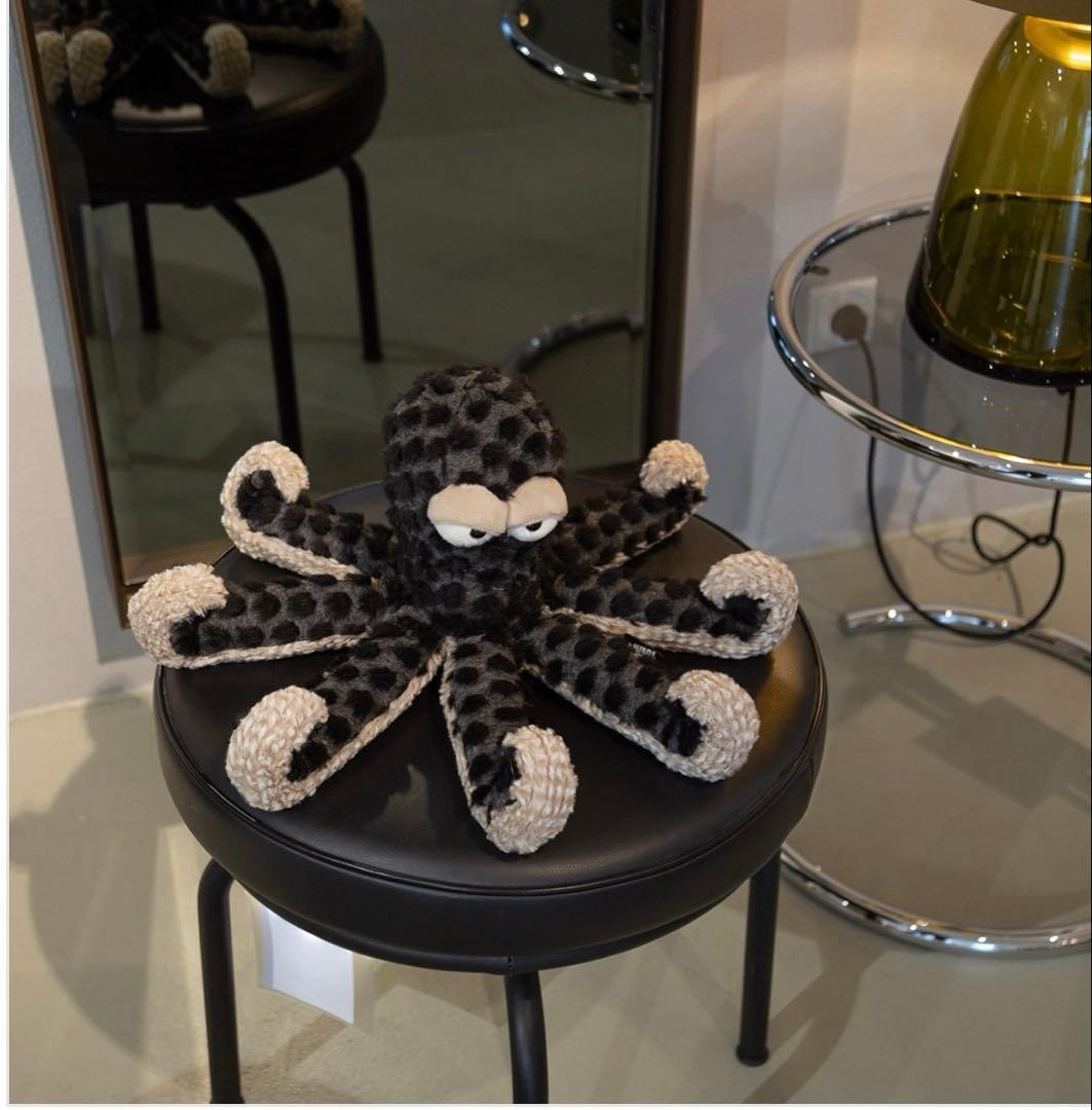 ボーネルンド　タコのぬいぐるみ