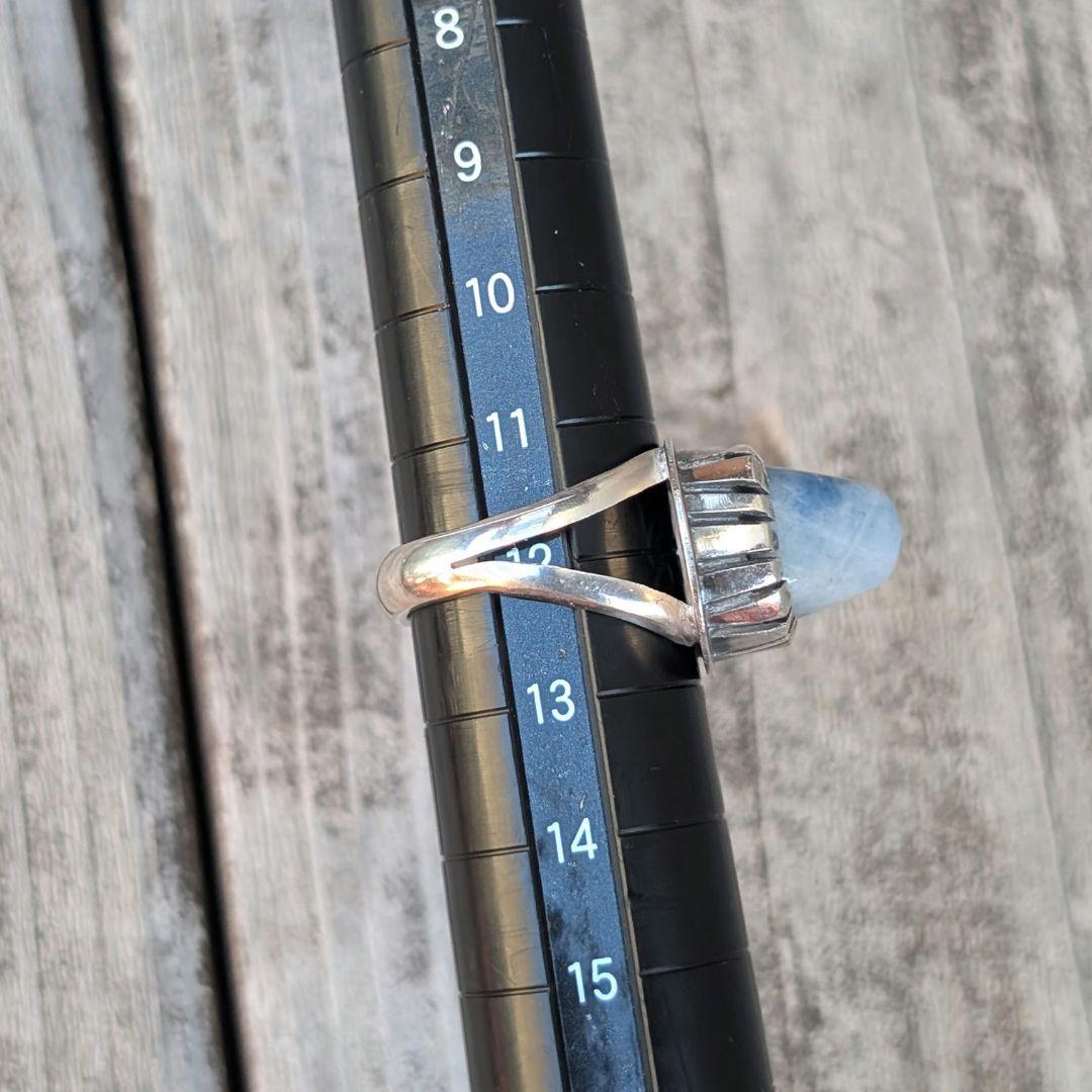 ハンドメイドの糸魚川翡翠リング インディアンジュエリー風 入りコン沢