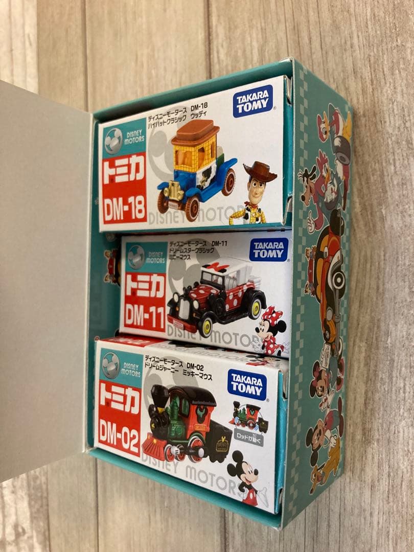 未使用 ディズニーモータース ミニカー 11台セット 限定品 ディズニー