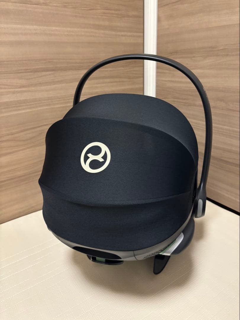 美品 サイベックス クラウドG アイサイズ ブラック '24年 ベビーシート