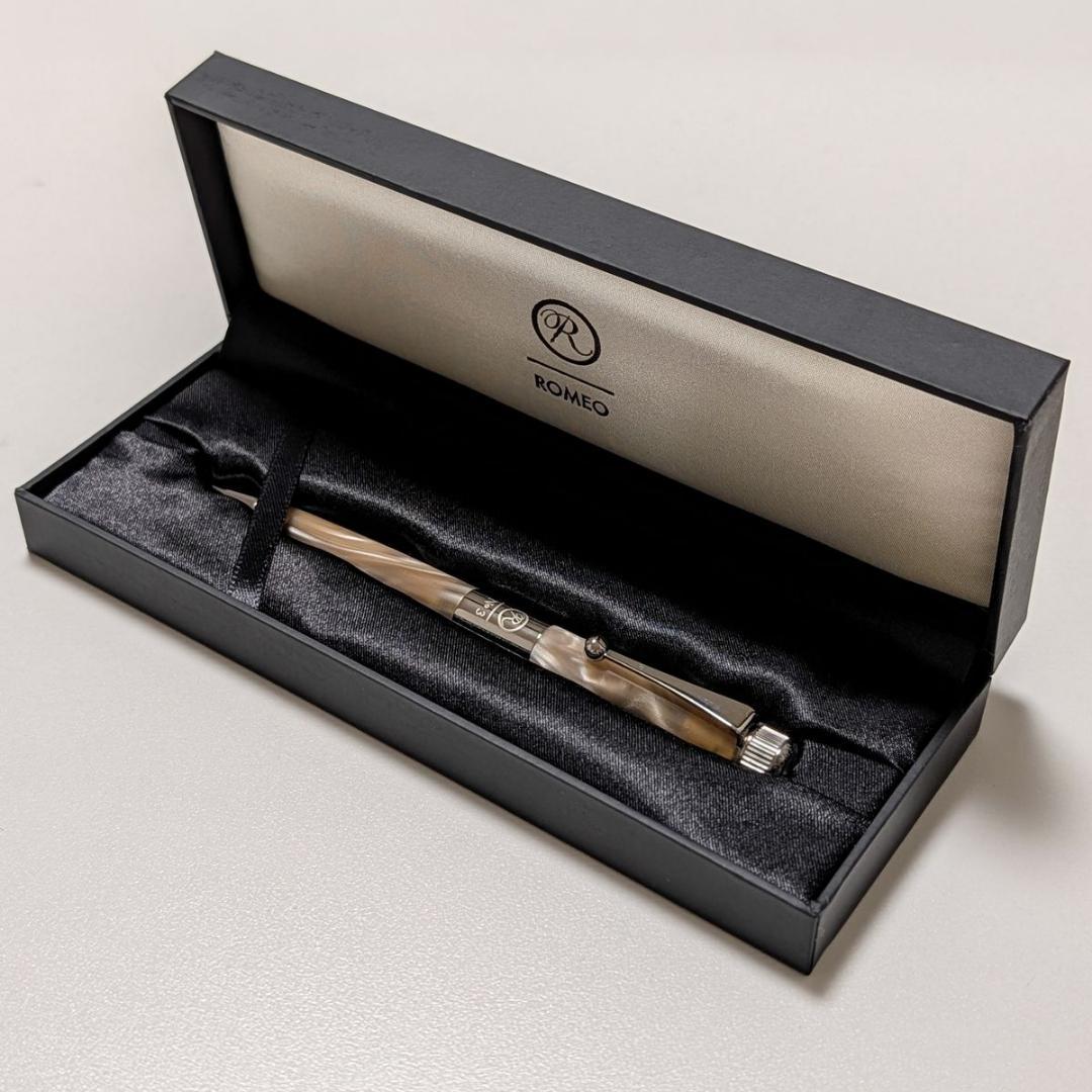 ROMEO No.3 イタリアンベージュ 細軸