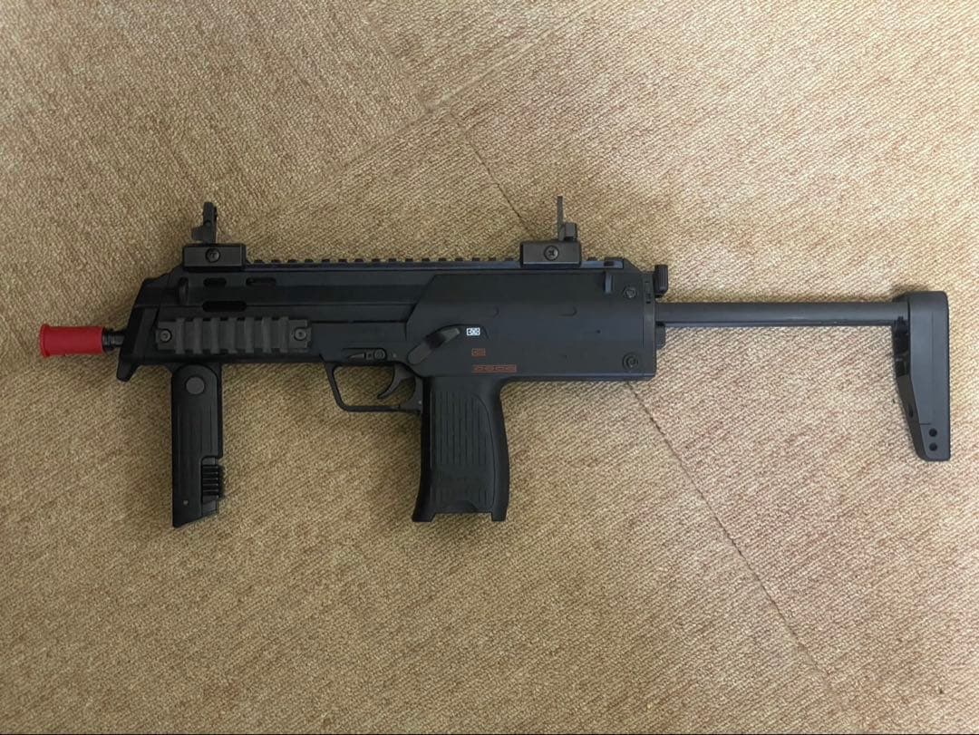 電動ガン MP7A1 ブラック - メルカリ