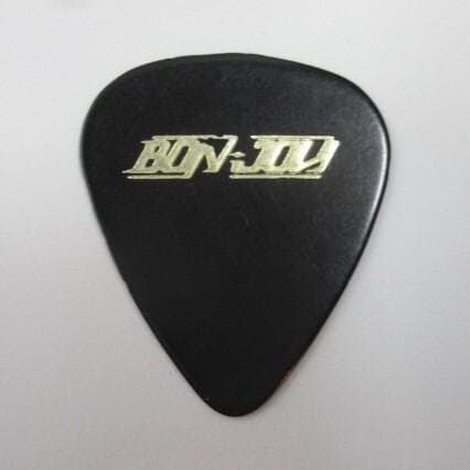 ボン・ジョヴィ BON JOVI リッチー・サンボラ ピック