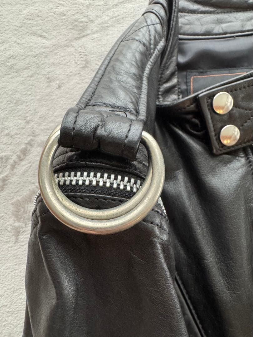 希少 UNDERCOVER 07AW 逆ハの字レザーライダース - メルカリ