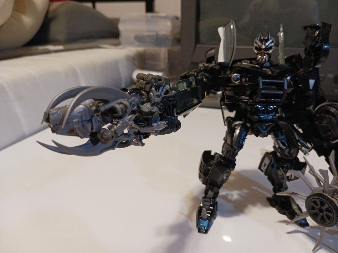 トランスフォーマー MPM バリケード　アップグレードキット付き　現状品