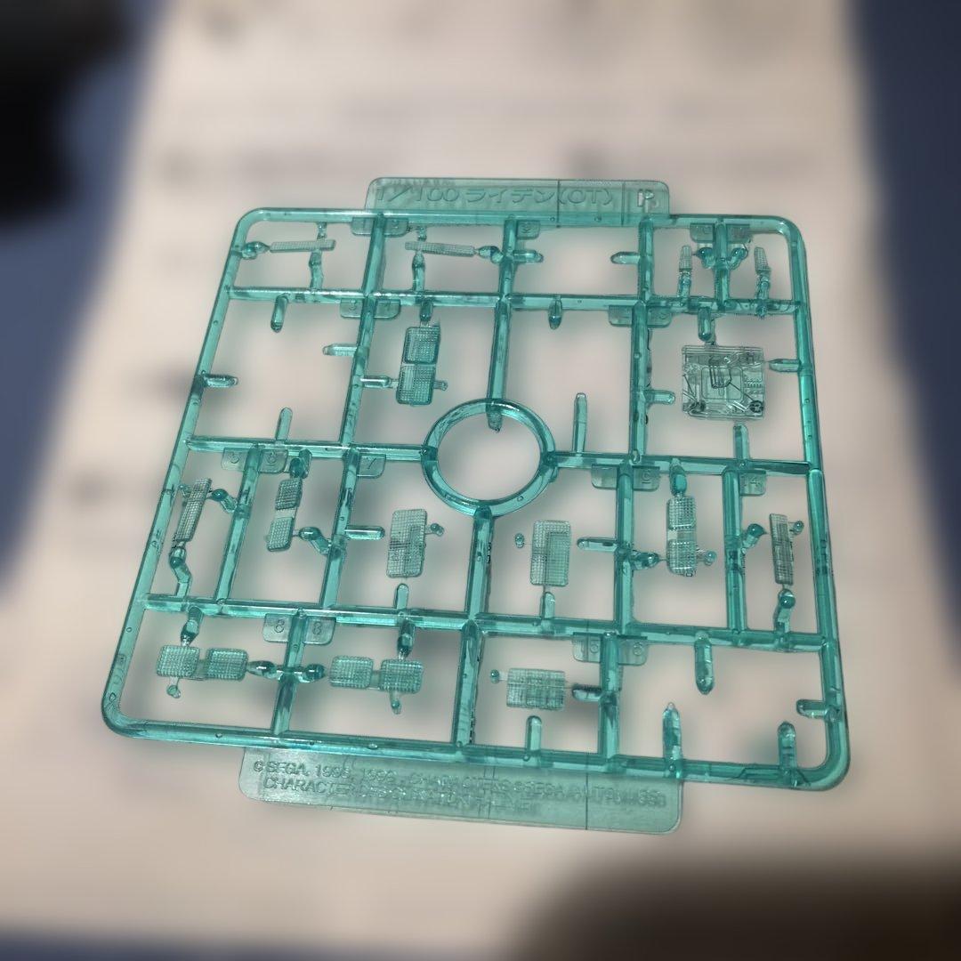 1/100 HBV-502-H8 ライデン DNA SIDE 完成品 寿屋