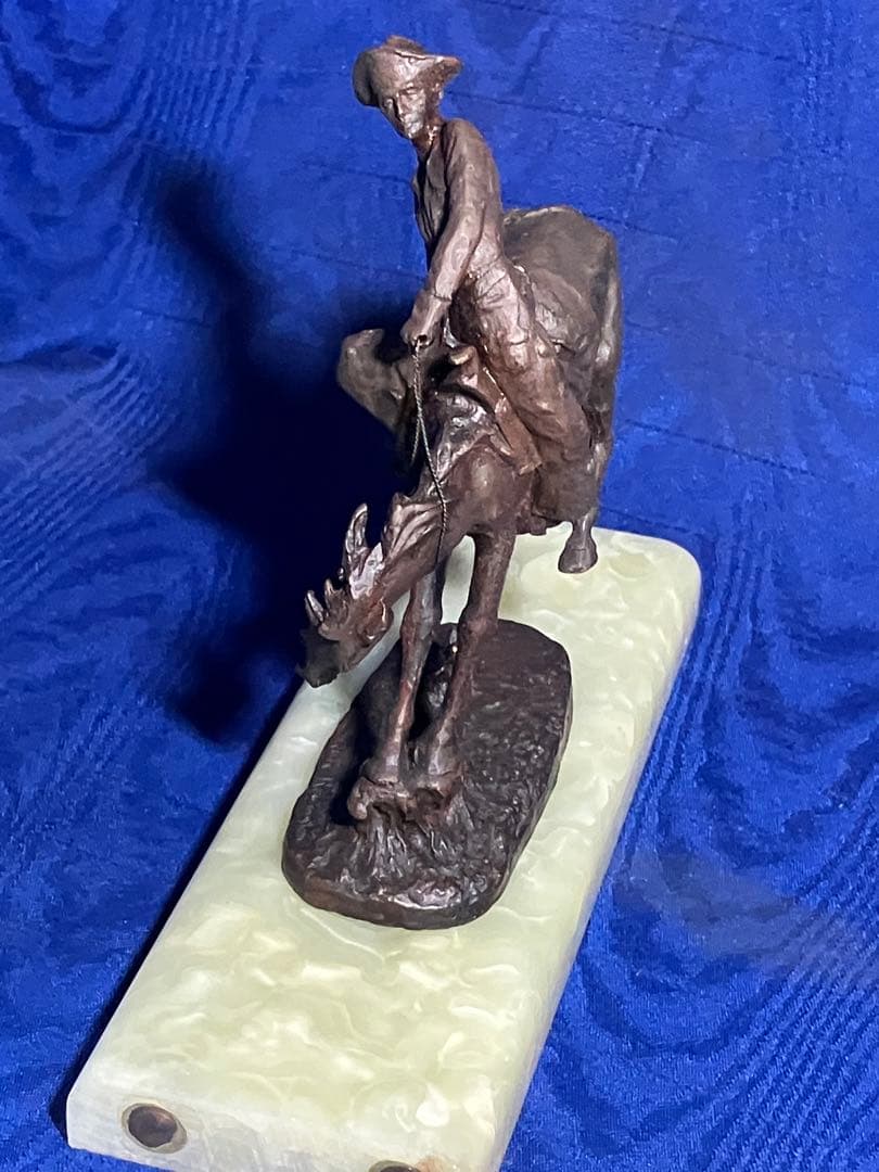 カウボーイロデオフレデリックレミントンThe COWBOY ブロンズ像風