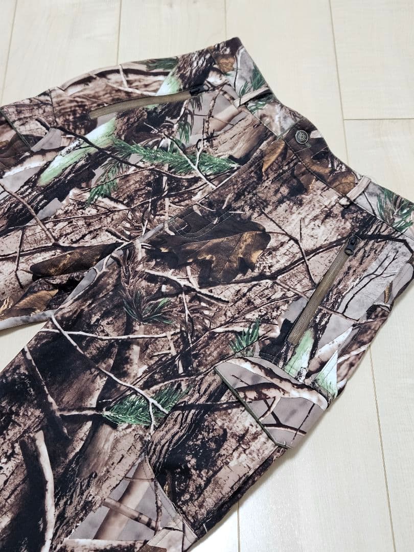 ①リアルツリー柄 迷彩服 セットアップ 上下セット 冬用ジャンパー