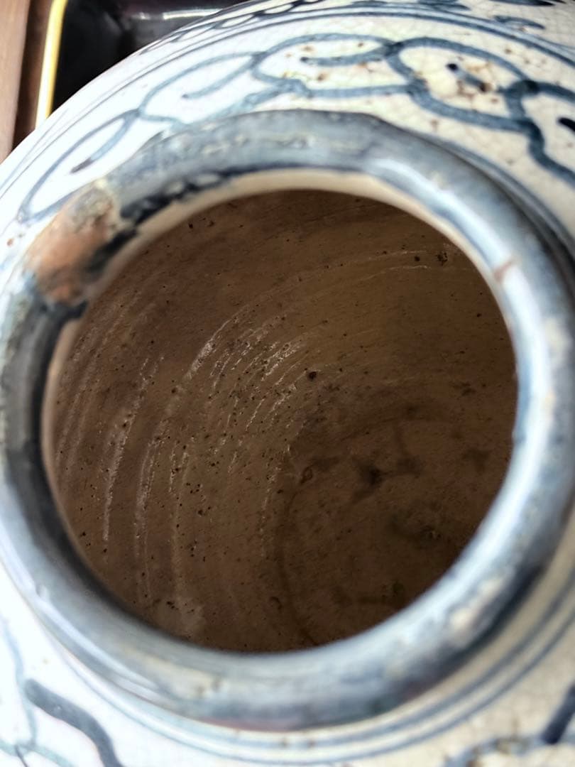 2332様感謝‼️新春の渾身リリース‼️大陸の息吹‼️門外不出愛蔵品李朝　染付壺1客